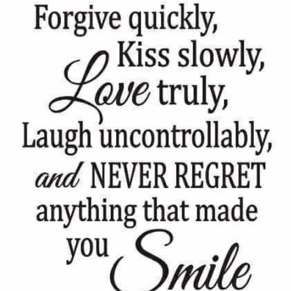 Meet your Posher, Robin - Picture 2 of 2